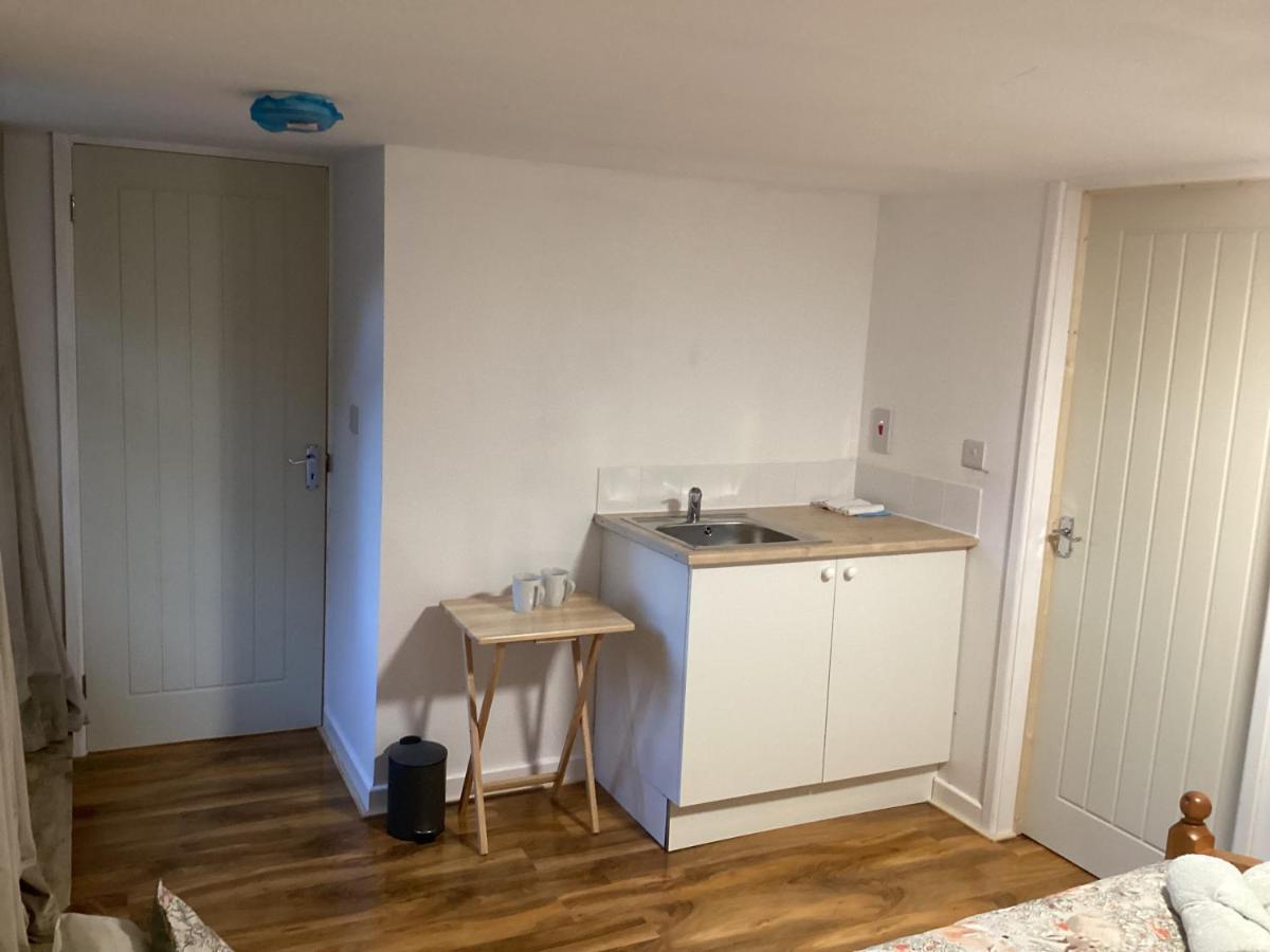 Barn 6 Bed & Breakfast Vigo Village Bagian luar foto