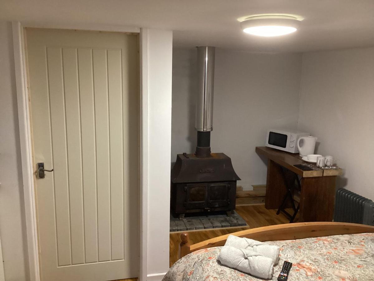 Barn 6 Bed & Breakfast Vigo Village Bagian luar foto